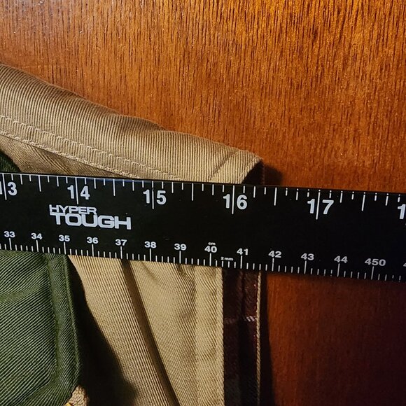 Men's Medium J. Forest & Co. Tan/Green Plaid Lined Zip Up Hunting Vest - Picture 9 of 12